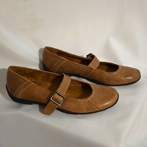 Naturalizer, Natural Soul Shoes,  Sz 9M Casual, Mary Jane, Flats, Brown, White